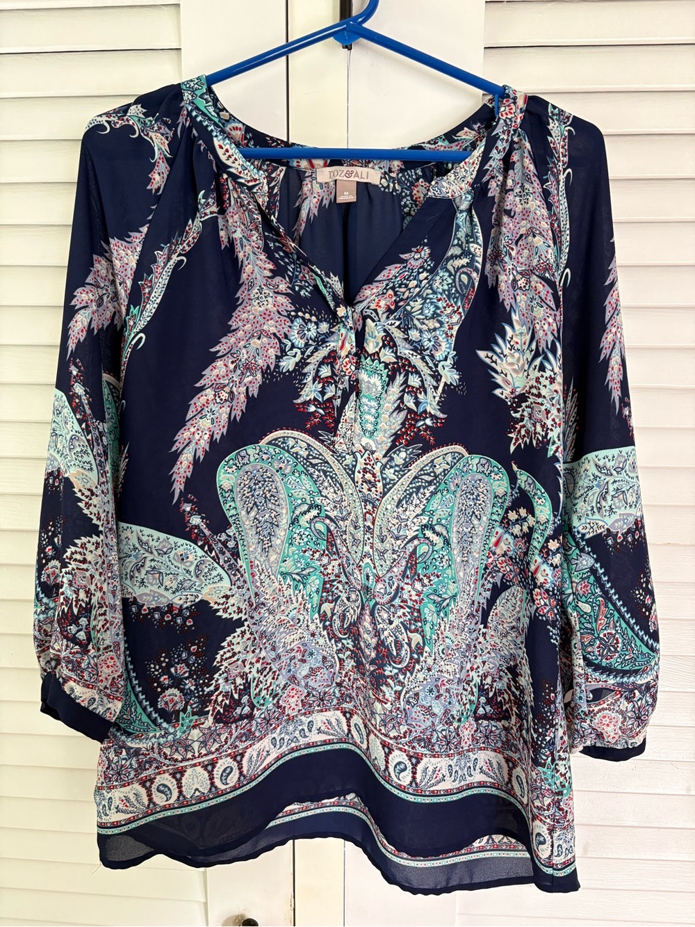 Roz & Ali Navy Paisley V-Neck Blouse with Teal & White Accents